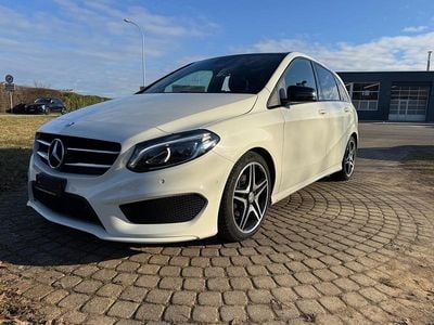 Gebraucht 2015 Mercedes B200 AMG line Van / Kleinbus | CHF 13’900