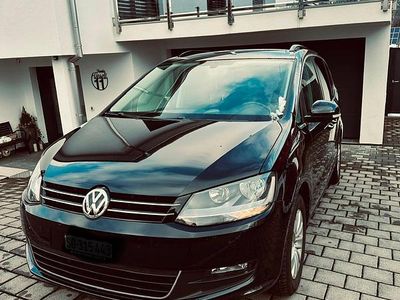 Gebraucht VW Sharan Comfortline 150 PS (110 kW) 2017 Van / Kleinbus