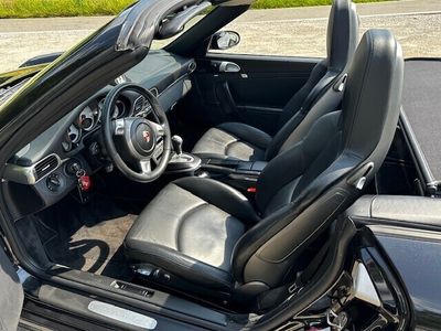 Porsche 911 Carrera 4S Cabriolet