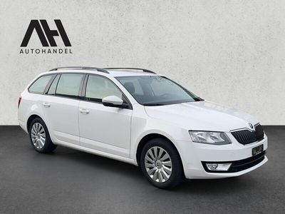 gebraucht Skoda Octavia Combi 2.0 TDI Ambition 4x4 DSG