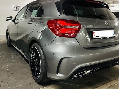 Mercedes A220