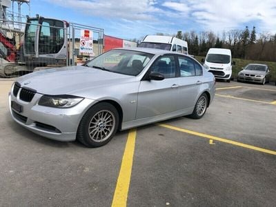 BMW 325