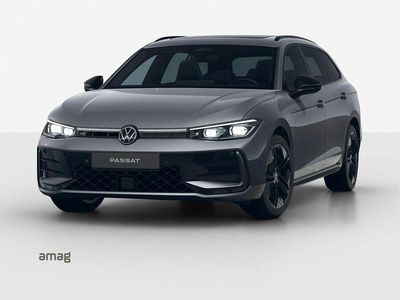 Neu VW Passat R-line 192 PS (141 kW) 2026 Diabas grey metallic Kombi