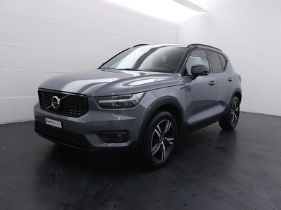 Grau Gebraucht 2020 Volvo XC40 R-Design SUV | CHF 31’720 (Etwas zu teuer)