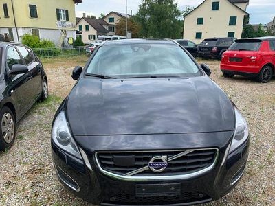 Gebraucht 2011 Volvo V60 Summum Kombi | CHF 7’800