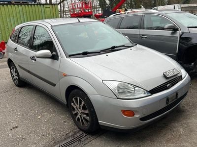 Gebraucht Ford Focus Ghia 100 PS (73 kW) 2001