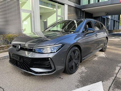 Neu VW Passat R-line 150 PS (110 kW) 2025 Kombi