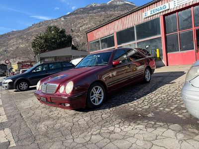 Gebraucht Mercedes E270 Avantgarde 170 PS (125 kW) 2001