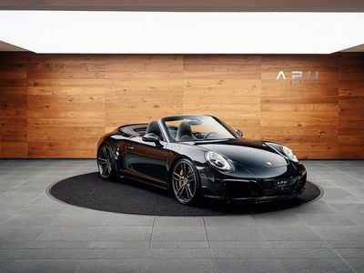 Porsche 911 Carrera 4S Cabriolet