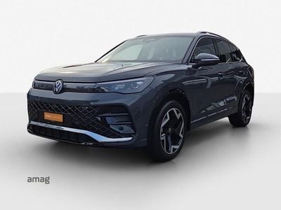 Delfingrau metallic Gebraucht 2024 VW Tiguan R-line SUV | CHF 43’490 (Guter Preis)