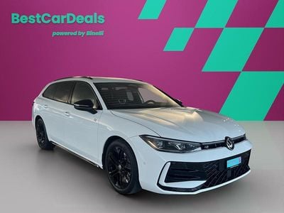 Gebraucht VW Passat R-line 193 PS (141 kW) 2025 Weiss Kombi