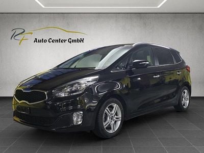 Gebraucht 2015 Kia Carens Van / Kleinbus | CHF 13’999 (Fairer Preis)