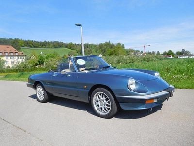 Gebraucht Alfa Romeo Spider 115 PS (84 kW) 1989 Blau Cabrio