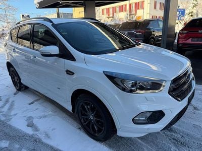 Weiss Gebraucht 2018 Ford Kuga ST-Line SUV | CHF 18’200 (Fairer Preis)