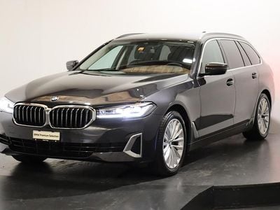 Grau Gebraucht 2022 BMW 520 Luxury Line Kombi | CHF 35’990