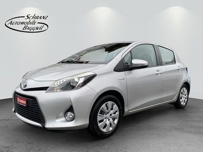 Silber Gebraucht 2014 Toyota Yaris Hybrid Luna Limousine | CHF 11’800 (Guter Preis)