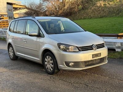 Gebraucht 2012 VW Touran Trendline Van / Kleinbus | CHF 3’900 (Guter Preis)