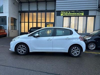 Gebraucht 2014 Peugeot 208 Style Kleinwagen | CHF 6’600 (Fairer Preis)