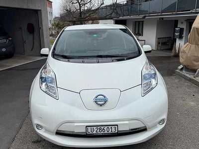 Gebraucht Nissan Leaf Tekna 80 kW (109 PS) 2014 Kleinwagen