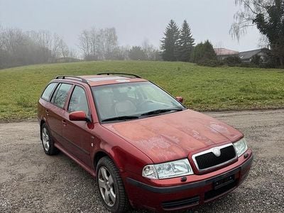 Gebraucht 2003 Skoda Octavia LAURIN & KLEMENT | CHF 999