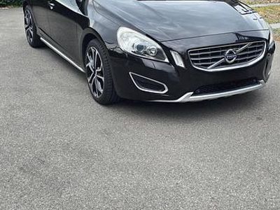 Gebraucht 2011 Volvo S60 Summum Limousine | CHF 8’000