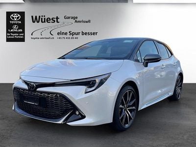 Mehrfarbig Neu 2025 Toyota Corolla Sport Limousine | CHF 43’600 (Etwas zu teuer)