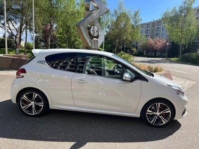 gebraucht Peugeot 208 1.6 Turbo GTi