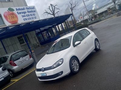 Gebraucht 2010 VW Golf VI Comfortline Kleinwagen | CHF 11’500 (Teuer)