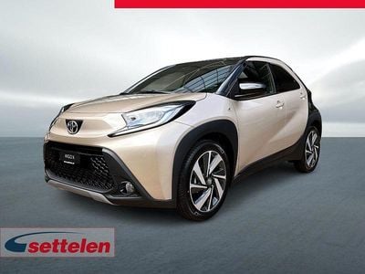 Neu Toyota Aygo X Style 72 PS (52 kW) 2025 Beige SUV