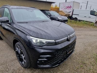 Gebraucht 2024 VW Tiguan R-line SUV | CHF 57’890