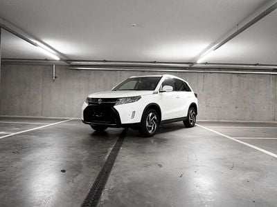 Weiss Neu 2025 Suzuki Vitara SUV | CHF 33’900 (Etwas zu teuer)