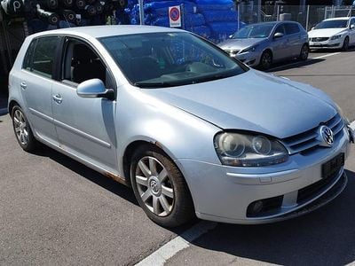 VW Golf V