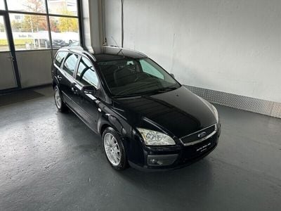 Gebraucht 2005 Ford Focus Ghia | CHF 4’900 (Teuer)