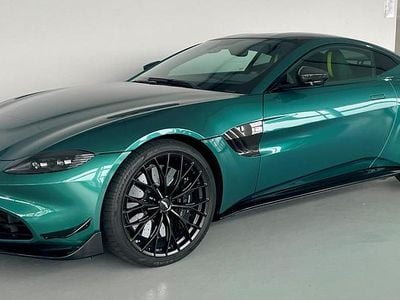 Gebraucht Aston Martin V8 Vantage 535 PS (393 kW) 2023 Grün Coupé