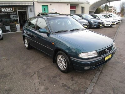 Gebraucht 1998 Opel Astra Limousine | CHF 3’900 (Teuer)