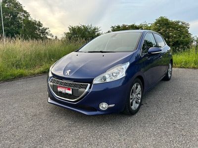 Gebraucht 2013 Peugeot 208 Allure Kleinwagen | CHF 4’900 (Fairer Preis)