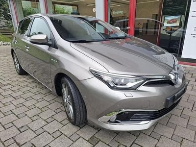 Gebraucht 2015 Toyota Auris Hybrid Sol | CHF 9’500 (Fairer Preis)