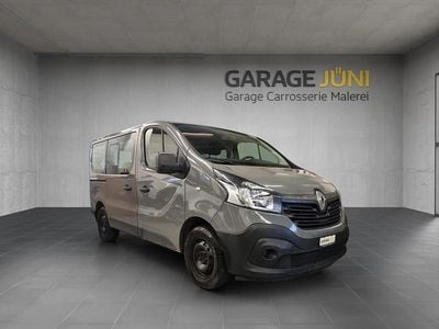 Grau Gebraucht 2018 Renault Trafic Zen Van / Kleinbus | CHF 18’990 (Teuer)