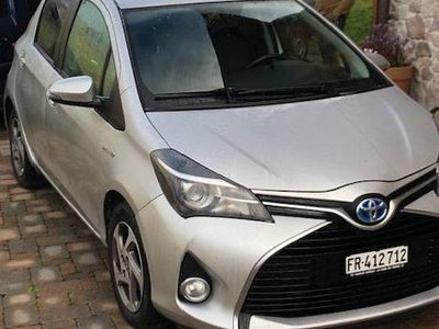 Gebraucht 2015 Toyota Yaris Hybrid Trend Limousine | CHF 10’500 (Guter Preis)