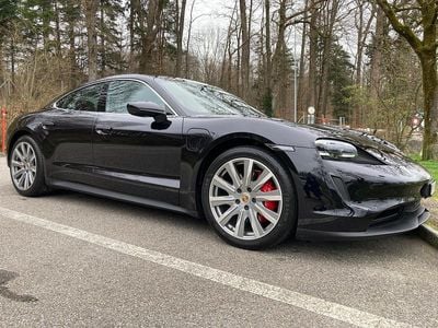 Porsche Taycan 4S