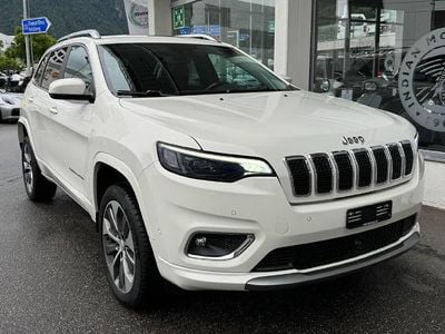 Weiss Gebraucht 2018 Jeep Cherokee Overland SUV | CHF 24’900 (Teuer)