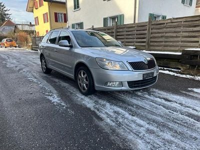 Gebraucht Skoda Octavia Ambition 122 PS (89 kW) 2013 Kombi