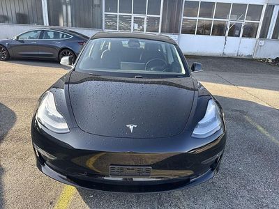 Gebraucht Tesla Model 3 339 kW (462 PS) 2019 Schwarz Limousine