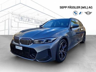 Grau Gebraucht 2023 BMW 330 Shadowline Kombi | CHF 44’500 (Fairer Preis)
