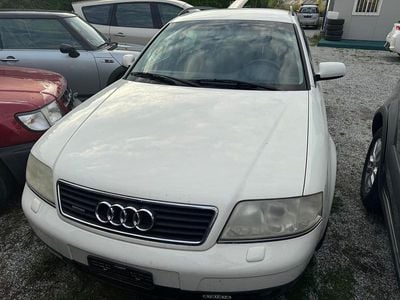 Gebraucht 2001 Audi A6 Kombi | CHF 2’500