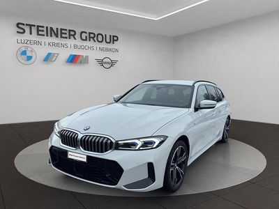 Weiss Gebraucht 2025 BMW 320e M Sport Kombi | CHF 54’900 (Teuer)