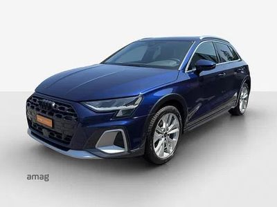 Gebraucht Audi A3 Ambiente 150 PS (110 kW) 2024 Blau Limousine
