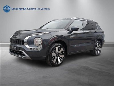 Grau Neu 2025 Mitsubishi Outlander P-HEV Instyle SUV | CHF 67’980 (Teuer)