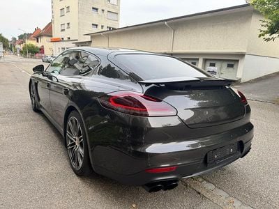 Porsche Panamera GTS