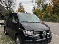 Gebraucht VW Caravelle Trendline 150 PS (110 kW) 2024 Van / Kleinbus